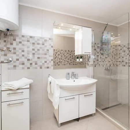 Apartman Fiore *